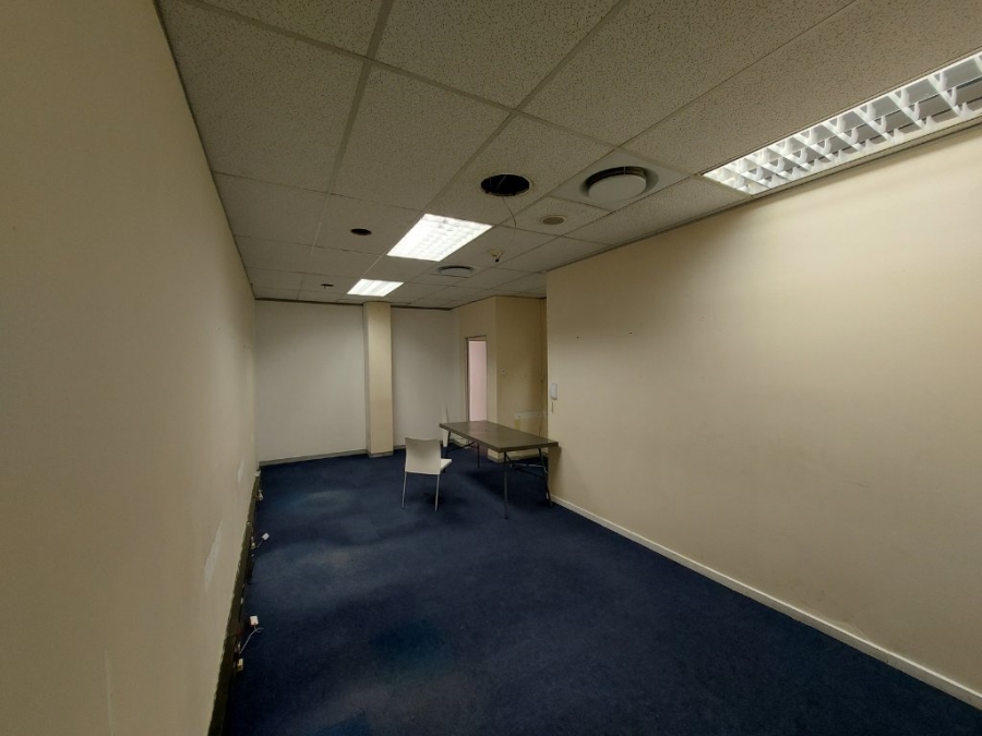 To Let commercial Property for Rent in Rondebosch Western Cape